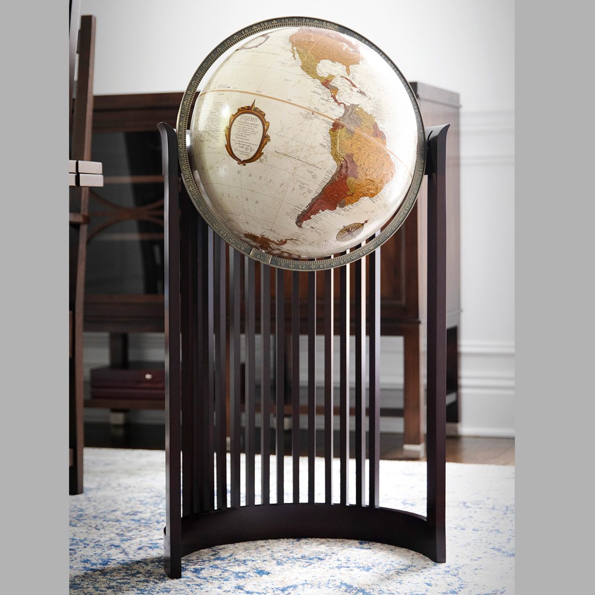 Frank Lloyd Wright Barrel Globe - Thumbnail 2