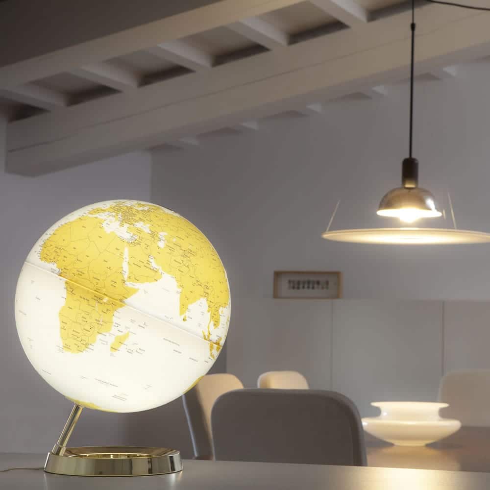 Light & Color Globe (gold) - WP40002 - Ultimate Globes