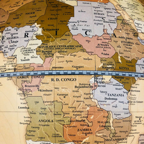 Versus Globe - Waypoint Geographic - WP61121 - Ultimate Globes